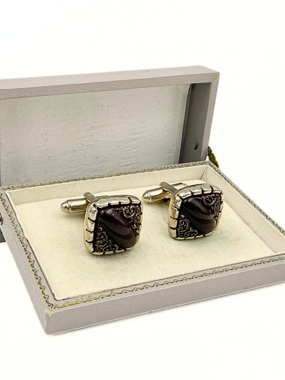 Amazing Vintage Renaissance Brown Glass Ornate Gold Plated Cufflinks